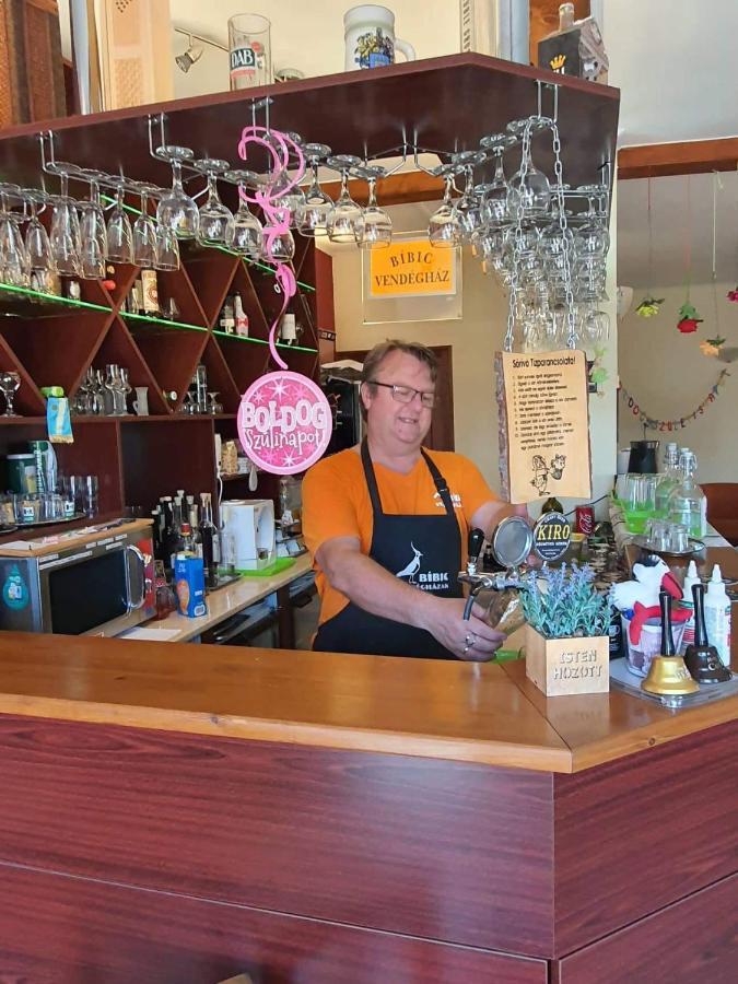 Bibic Vendeghazak Hotell Nagybajom Exteriör bild