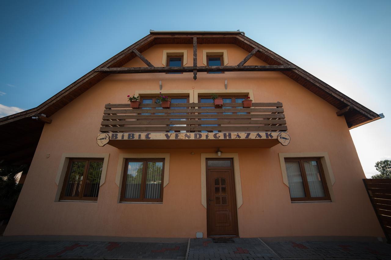 Bibic Vendeghazak Hotell Nagybajom Exteriör bild