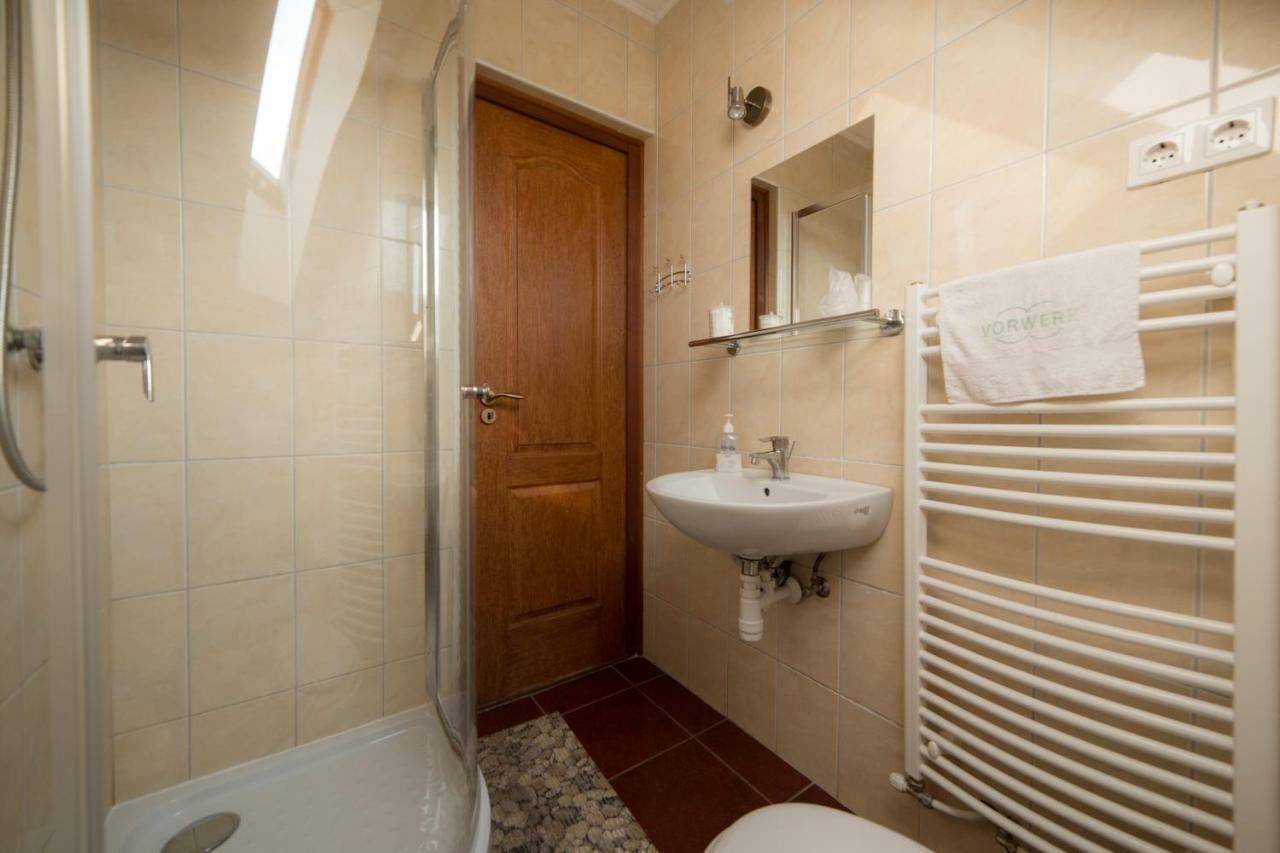 Bibic Vendeghazak Hotell Nagybajom Exteriör bild